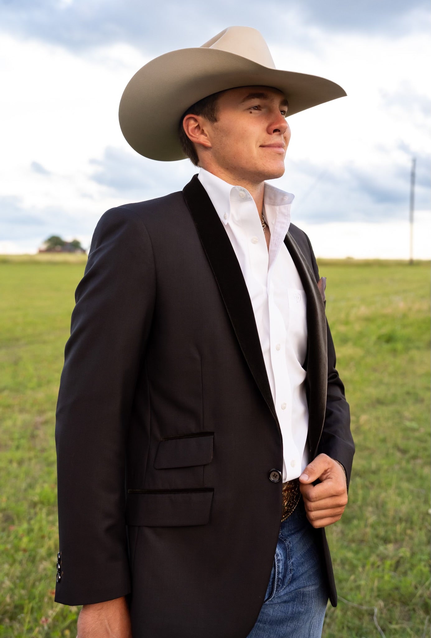 Mocha Chocolate Brown Velvet Lapel Cowboy Sport Coat – Tailored Western Lifestyle Jacket