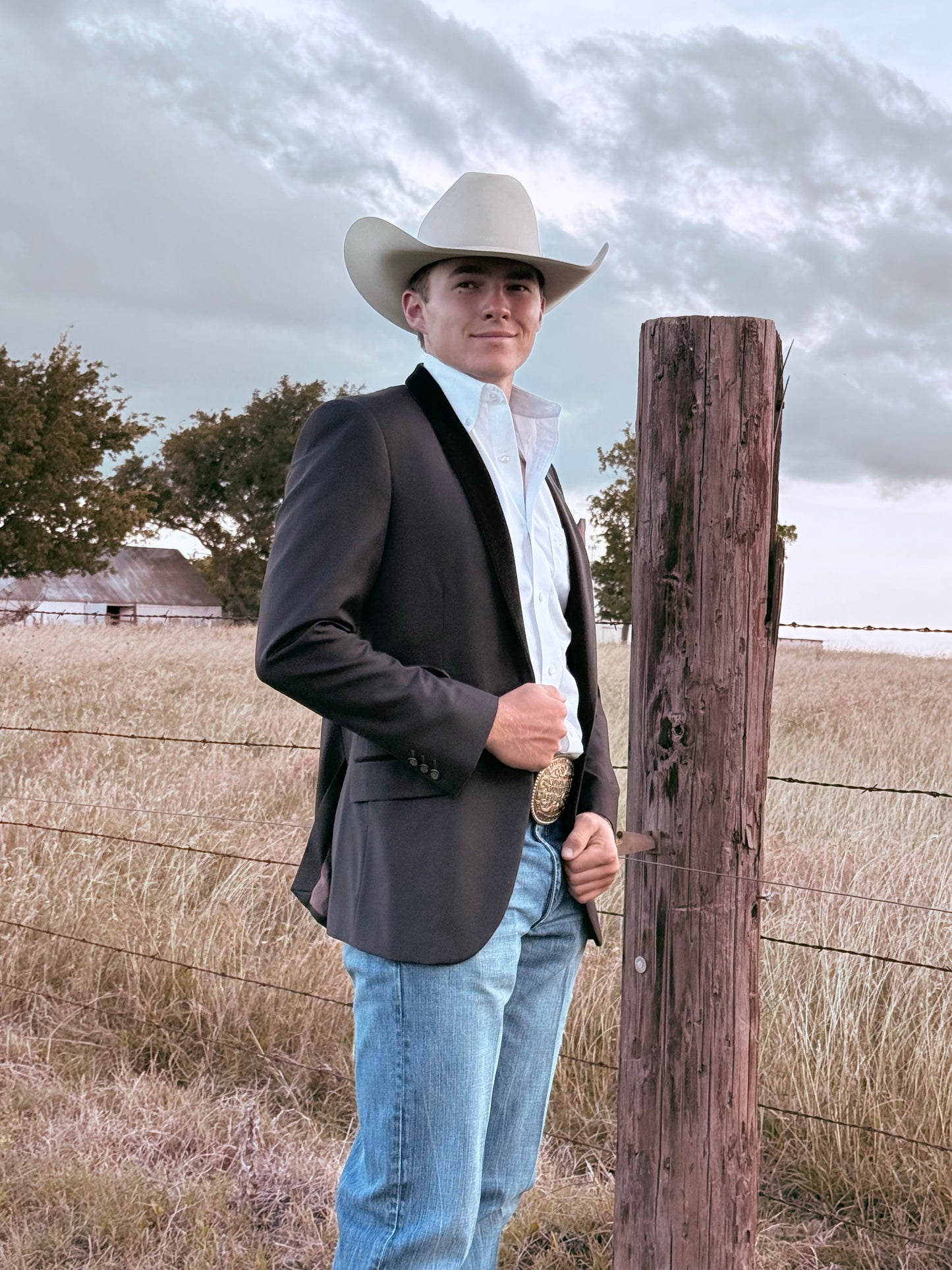 Mocha Chocolate Brown Velvet Lapel Cowboy Sport Coat – Tailored Western Lifestyle Jacket