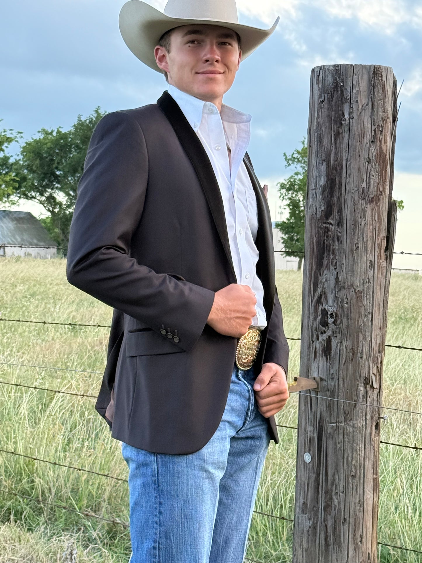 Mocha Chocolate Brown Velvet Lapel Cowboy Sport Coat – Tailored Western Lifestyle Jacket