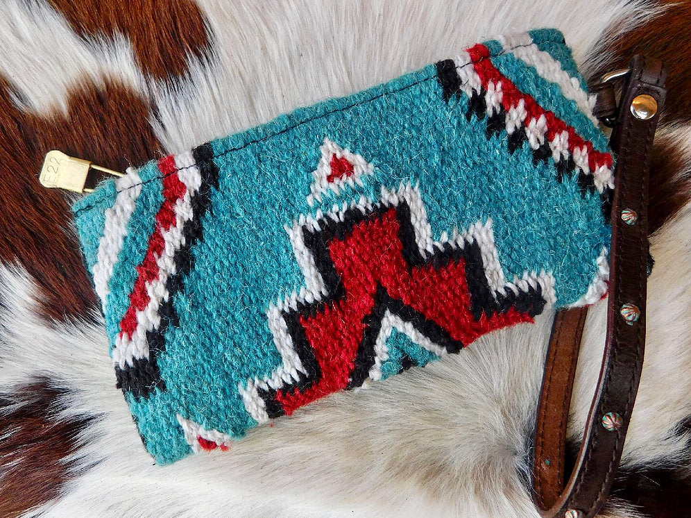 Carico Lake Saddleblanket Wristlet w/o Fringe