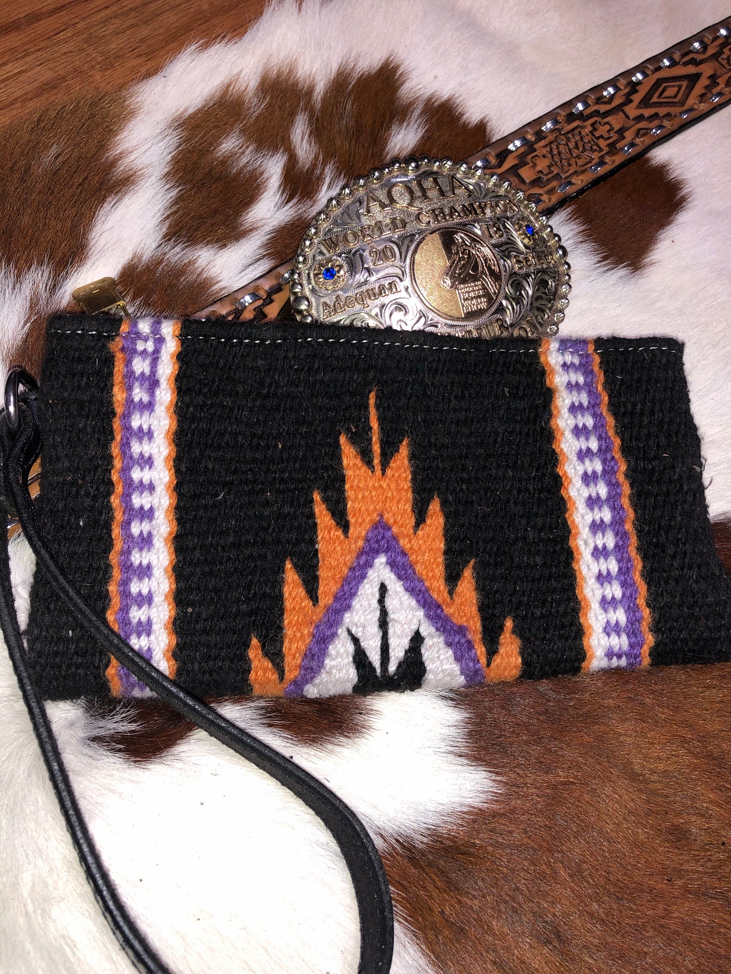 Cajun Saddleblanket Wristlet Unfringed